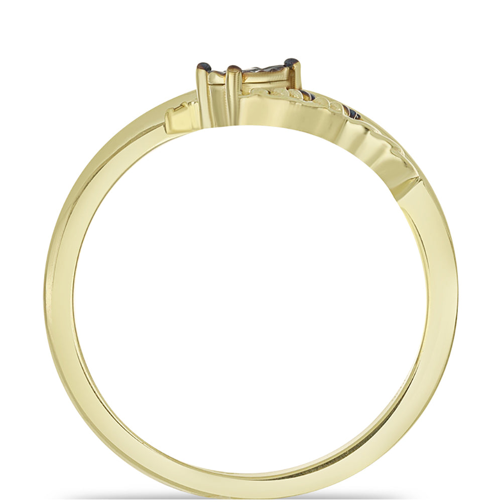 Goldplattierter Silberring mit blauem Diamant
