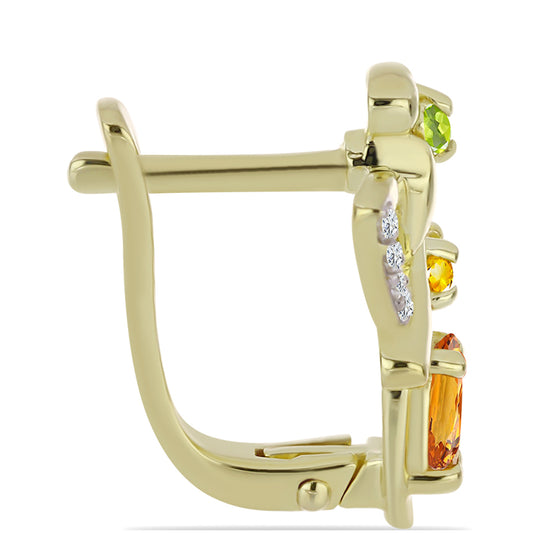 Goldplattierte Silberohrringe mit regenbogenfarbenem Rosebery Saphir und weißem Topas