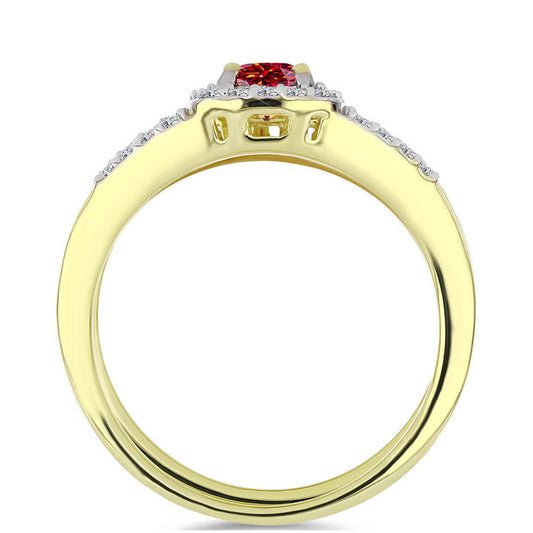 Goldplattierter Silberring mit majestätischem rotem Moissanit und weißem Topas