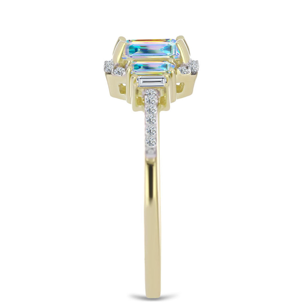 Goldplattierter Silberring mit Eis-Moissanit und weißem Zirkon