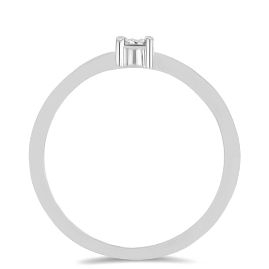 Silberring mit weißem Diamant