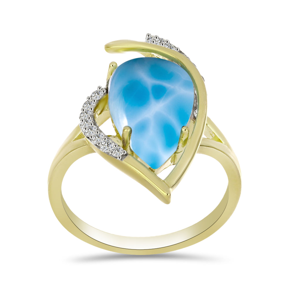 Goldplattierter Silberring mit Larimar und weißem Topas