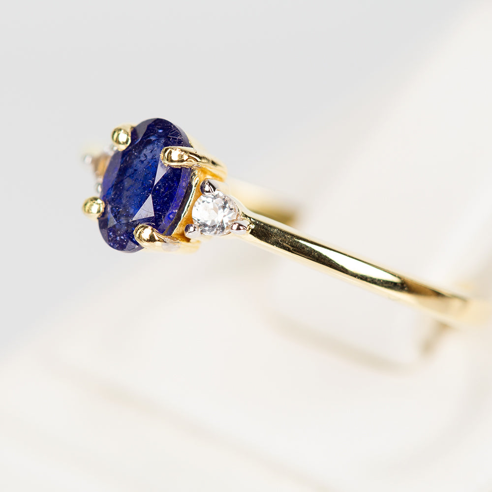 Goldplattierter Silberring mit australischem blauem Saphir und weißem Topas 3 