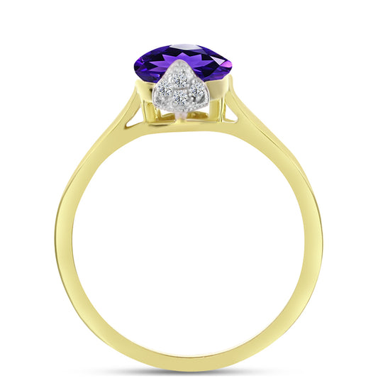 Goldplattierter Silberring mit marokkanischem Amethyst und weißem Topas