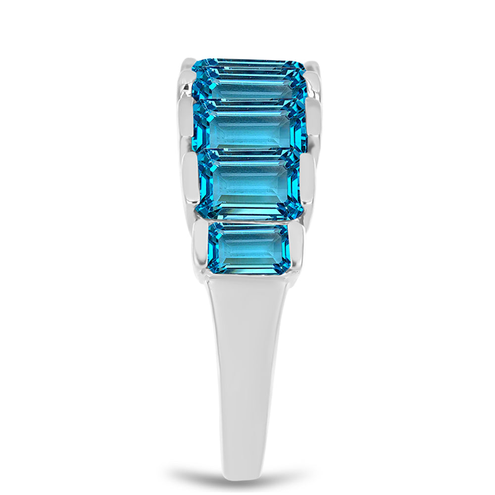 Silberring mit schweizerischem Blautopas