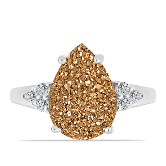 Silberring mit goldfarbener Druse und weißem Topas