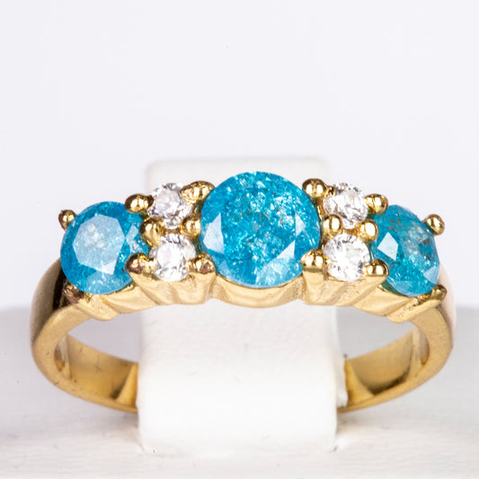 Ring aus goldplattierterr Legierung mit blauem Emporia®-Kristall und weißem Emporia® Kristall