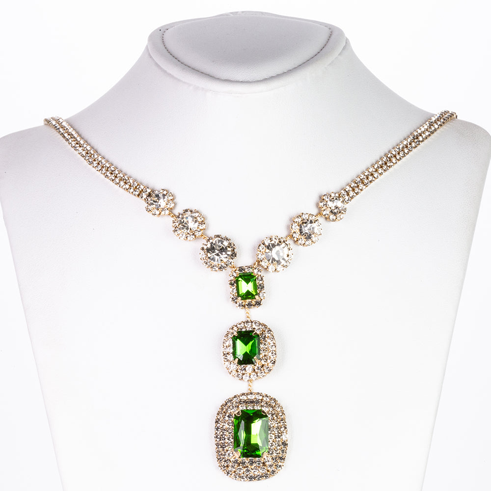 Schmuckgarnitur aus aus goldplattierter Legierung mit grünem Emporia® Kristall 6 