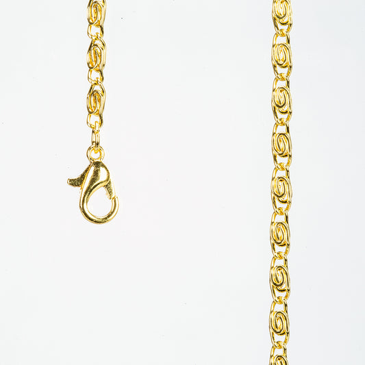 Schmuckgarnitur aus aus goldplattierter Legierung