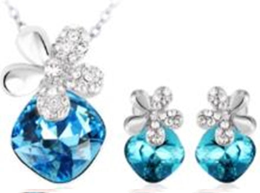 Schmuckgarnitur aus aus goldplattierter Legierung mit blauem Emporia®-Kristall 1 