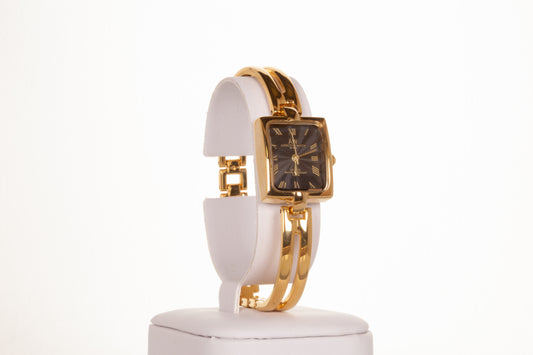 YELLOW GOLD woman alloy AW watch, with black dial, roman numbers with Gift box, 18 cm