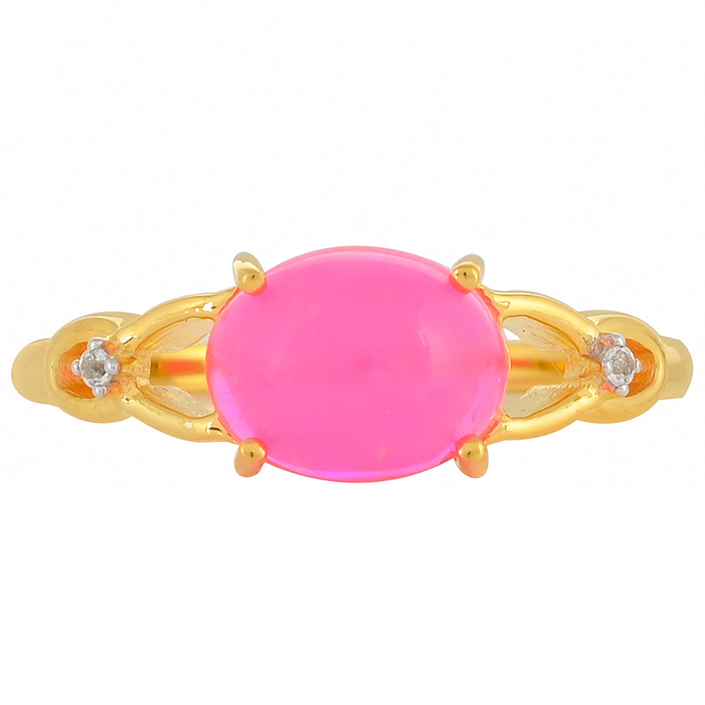 Goldplattierter Silberring mit äthiopischem neon pink Opal und weißem Topas