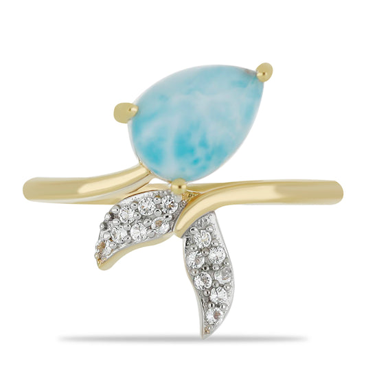 Goldplattierter Silberring mit Larimar und weißem Topas